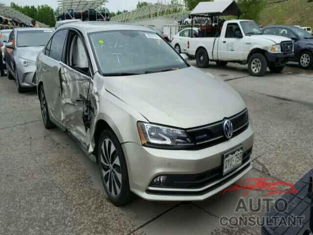 VOLKSWAGEN JETTA 2015 - 3VW637AJ4FM330292