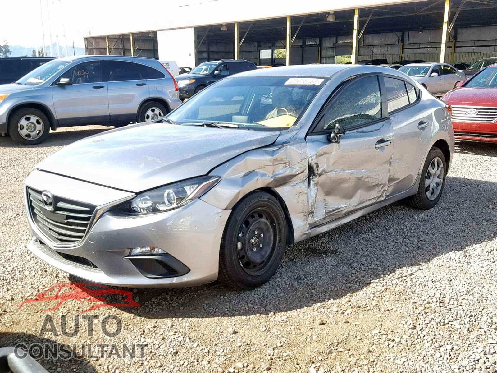 MAZDA 3 2016 - 3VWB67AJ4HM200487