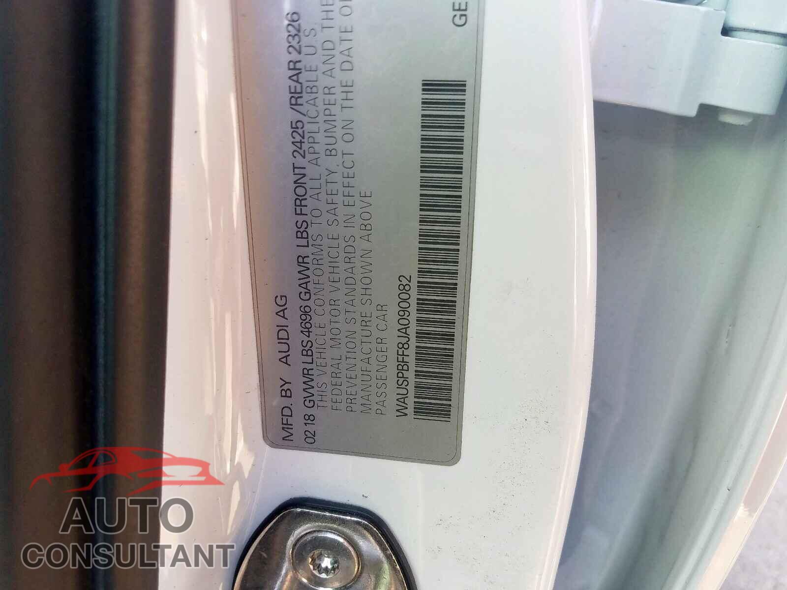 AUDI A3 2018 - WAUSPBFF8JA090082