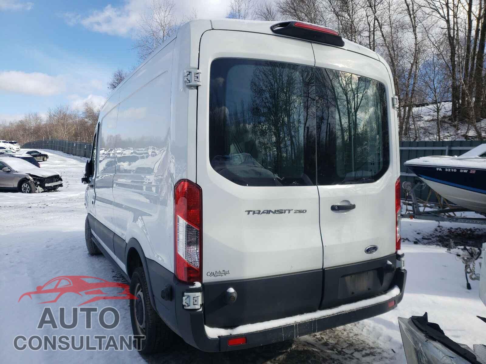 FORD TRANSIT CO 2018 - 1FTYR2CM7JKA85766