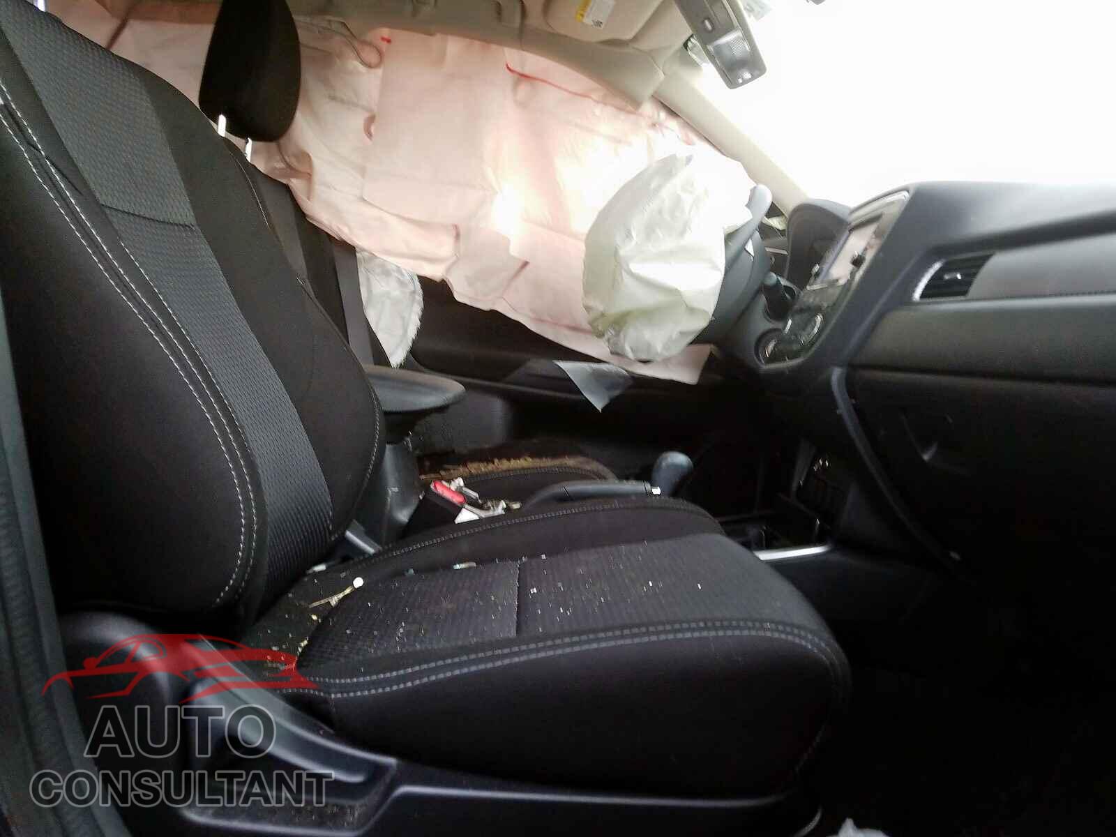 MITSUBISHI OUTLANDER 2018 - 4T3D6RFV3MU010806