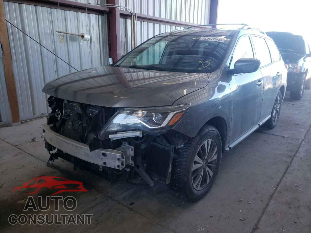NISSAN PATHFINDER 2018 - 5N1DR2MM7JC608397