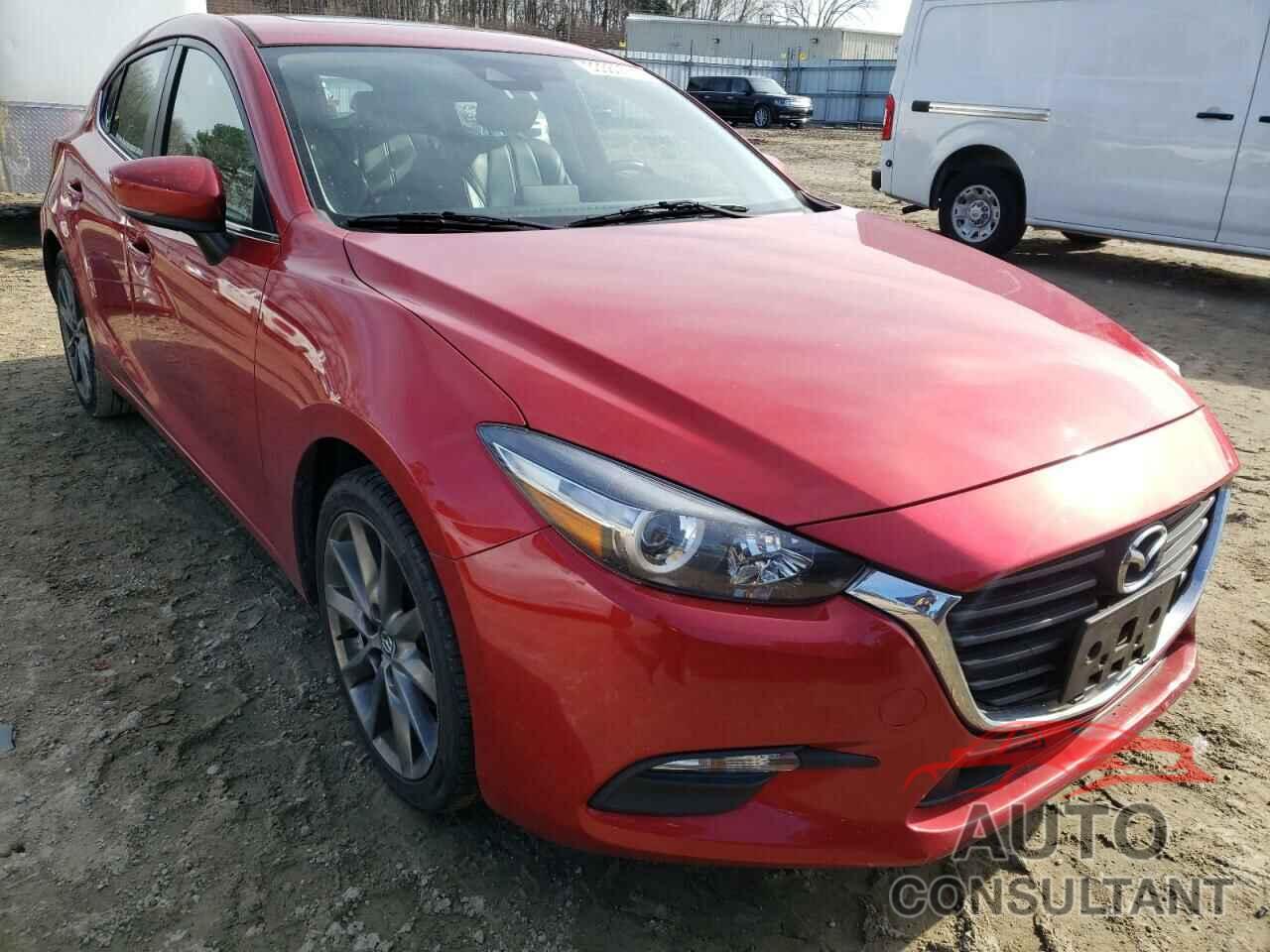 MAZDA 3 2018 - 3MZBN1L30JM230011