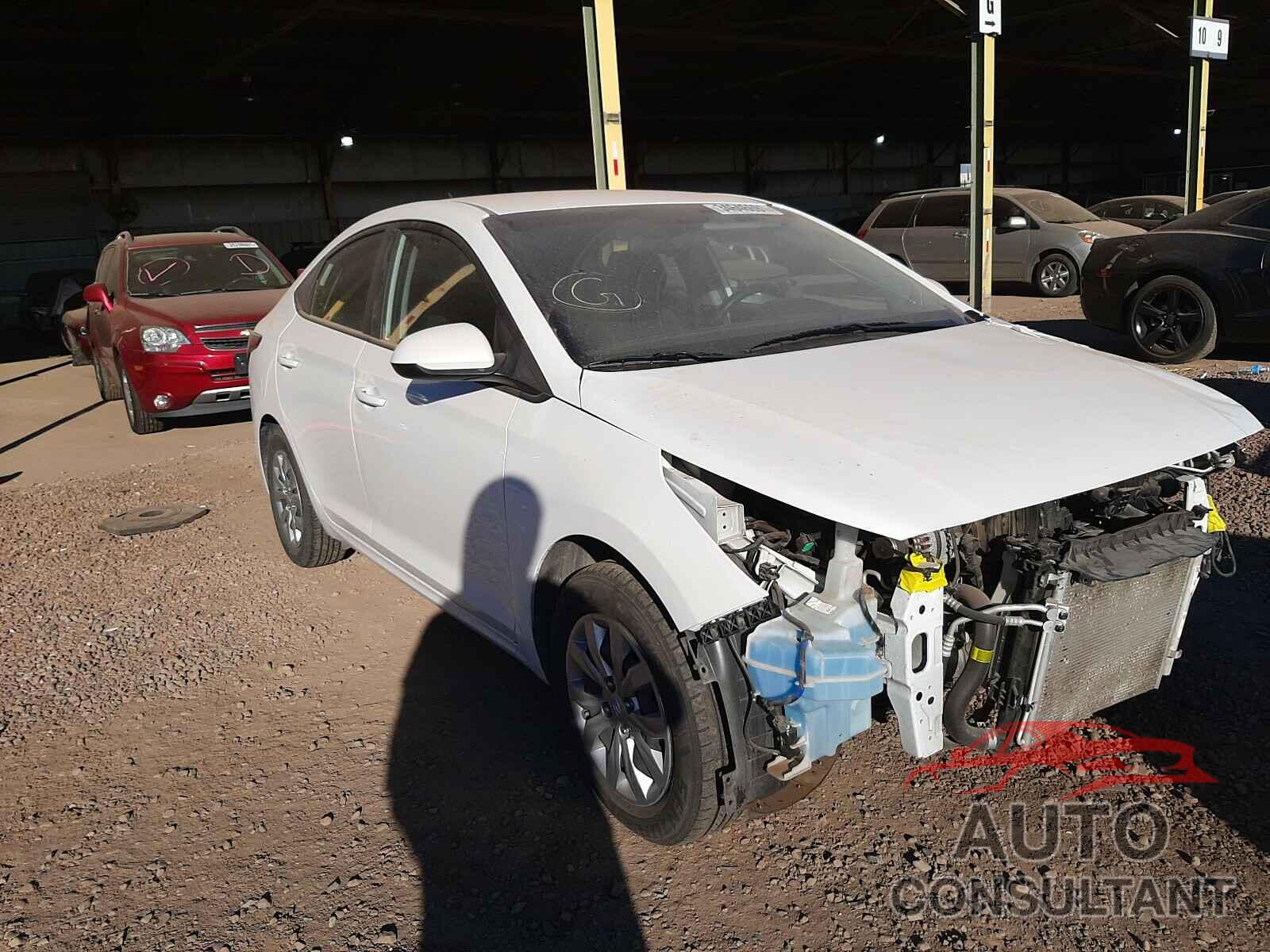 HYUNDAI ACCENT 2018 - 3KPC24A33JE007444