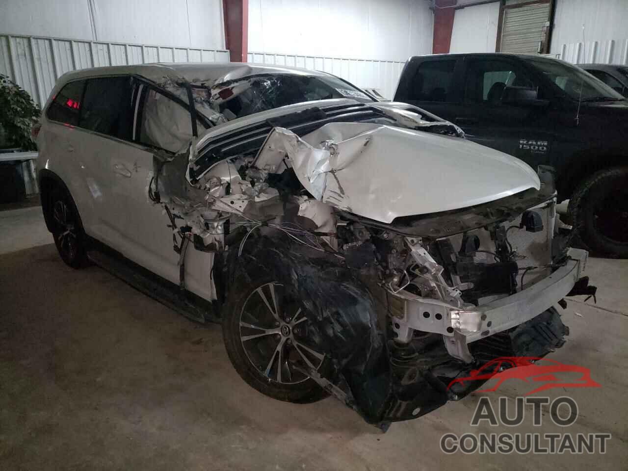 TOYOTA HIGHLANDER 2019 - 5TDZARFHXKS053259