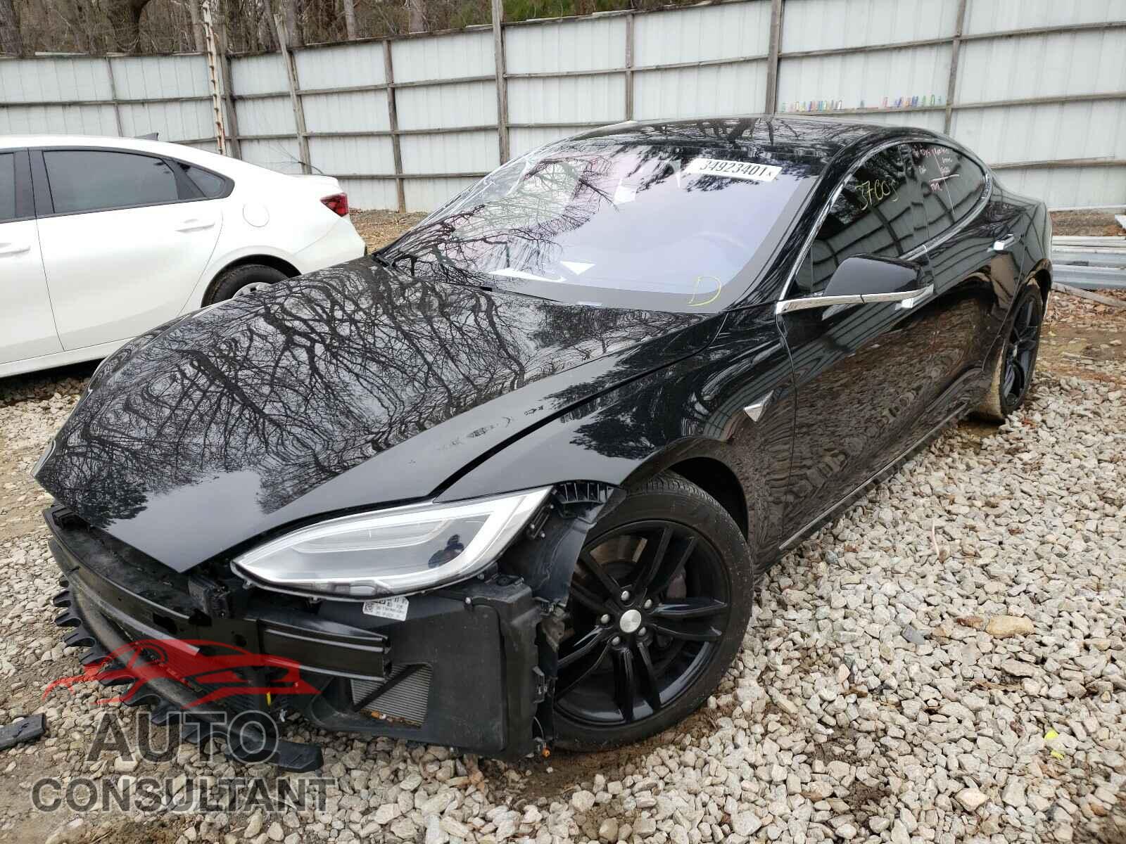 TESLA MODEL S 2018 - 5YJSA1E28JF262597