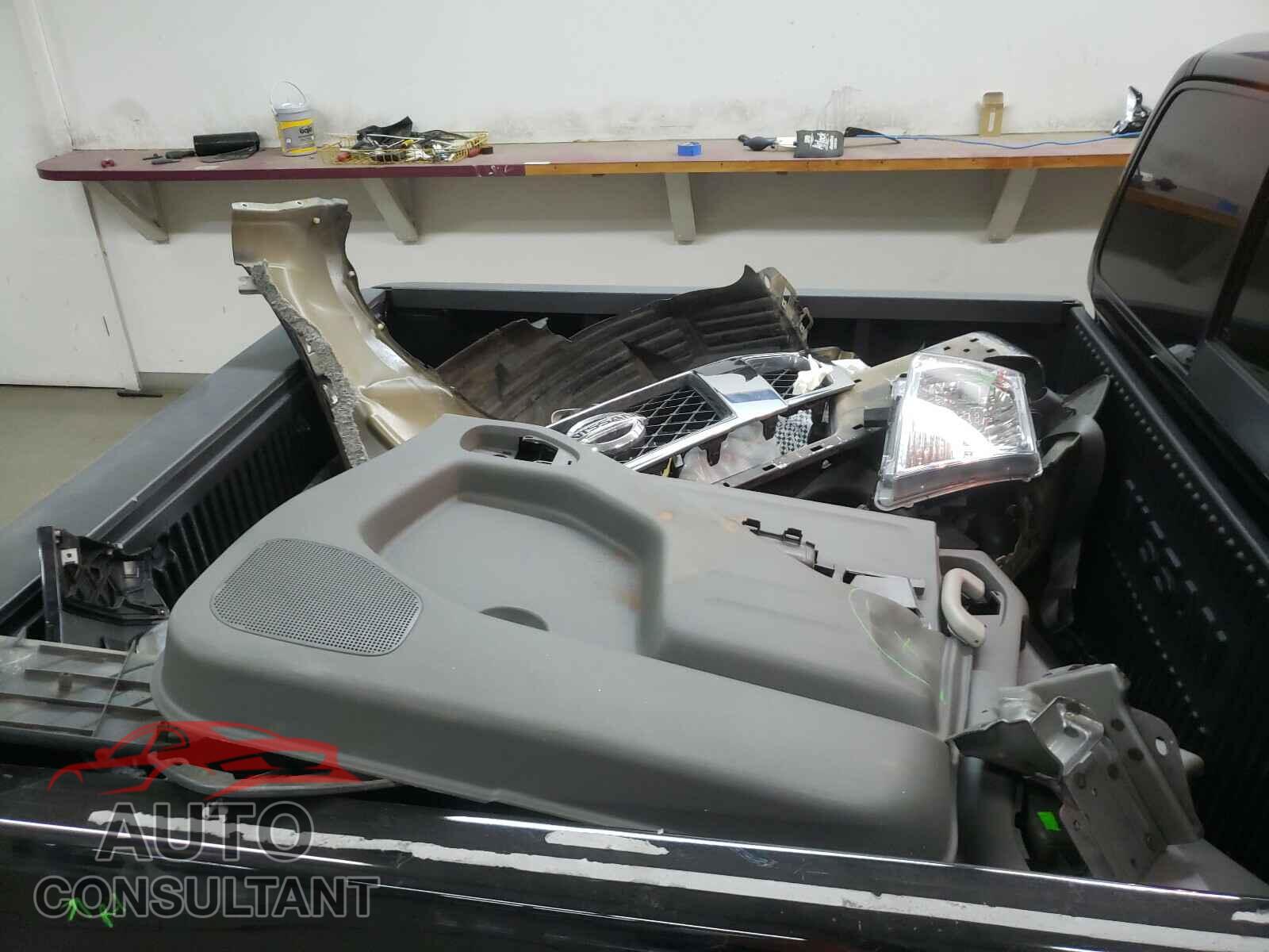 NISSAN FRONTIER 2019 - 1N6AD0EV3KN729674