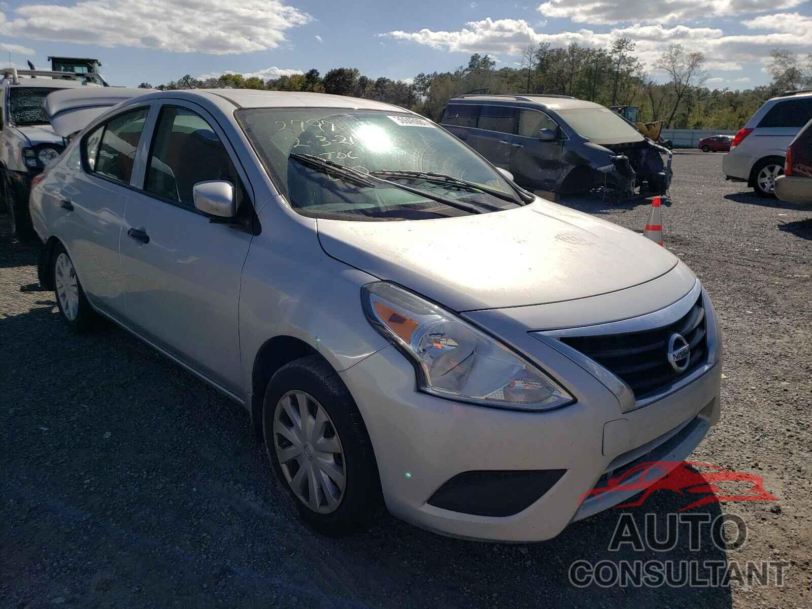 NISSAN VERSA 2017 - 3N1CN7AP7HL845755