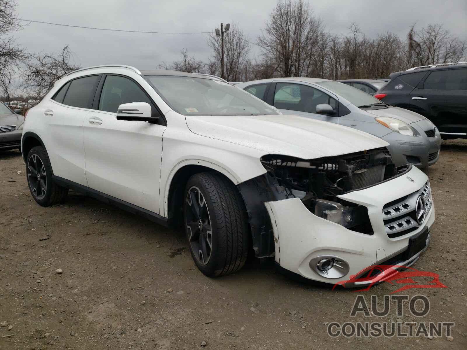 MERCEDES-BENZ GLA-CLASS 2019 - WDCTG4GB9KJ551770