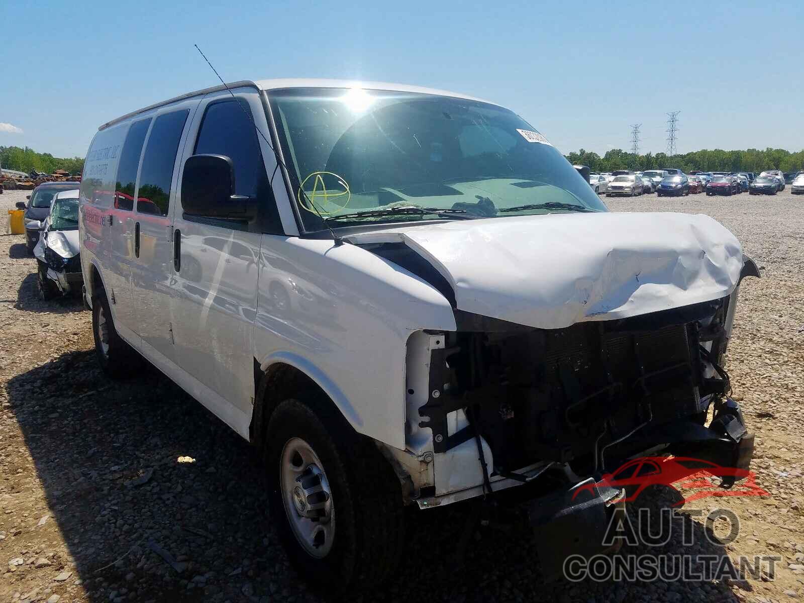 CHEVROLET EXPRESS 2017 - 1GCWGAFF0H1113508