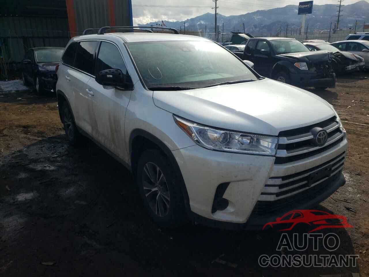 TOYOTA HIGHLANDER 2019 - 5TDBZRFH5KS702430