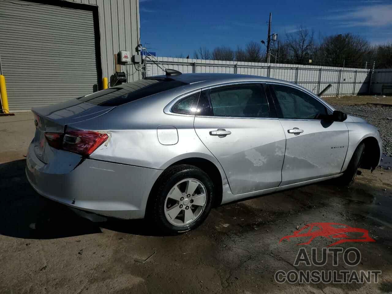 CHEVROLET MALIBU 2018 - 1G1ZB5ST6JF222443