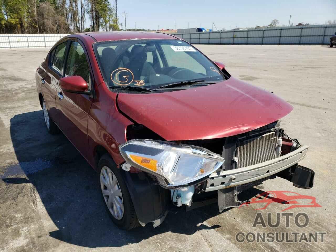 NISSAN VERSA 2019 - 3N1CN7APXKL802308