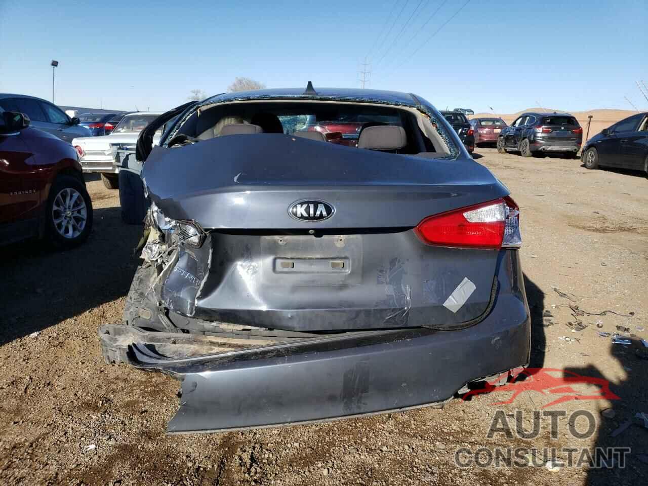 KIA FORTE 2016 - KNAFX4A63G5450171