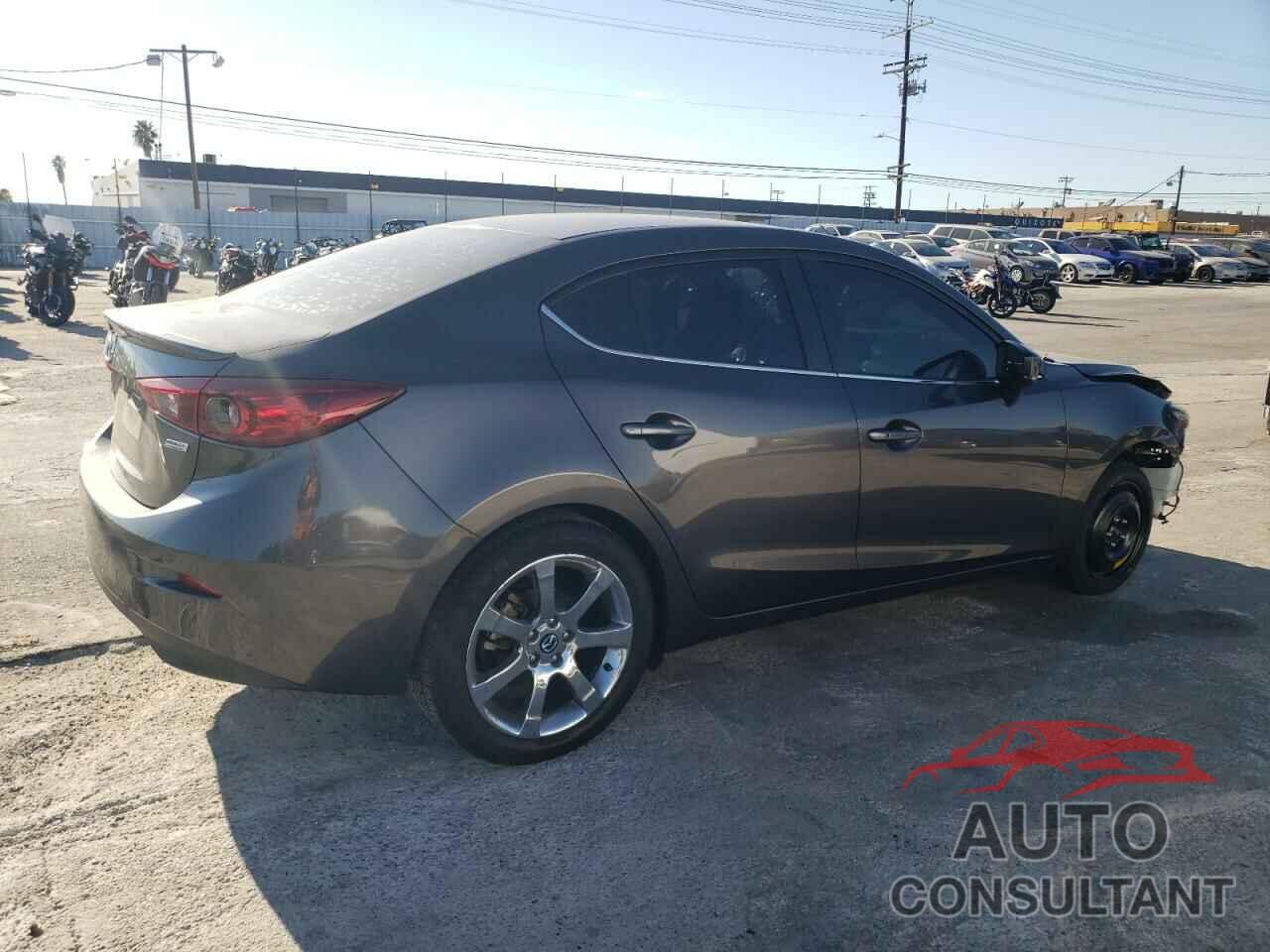 MAZDA 3 2018 - 3MZBN1V37JM225417