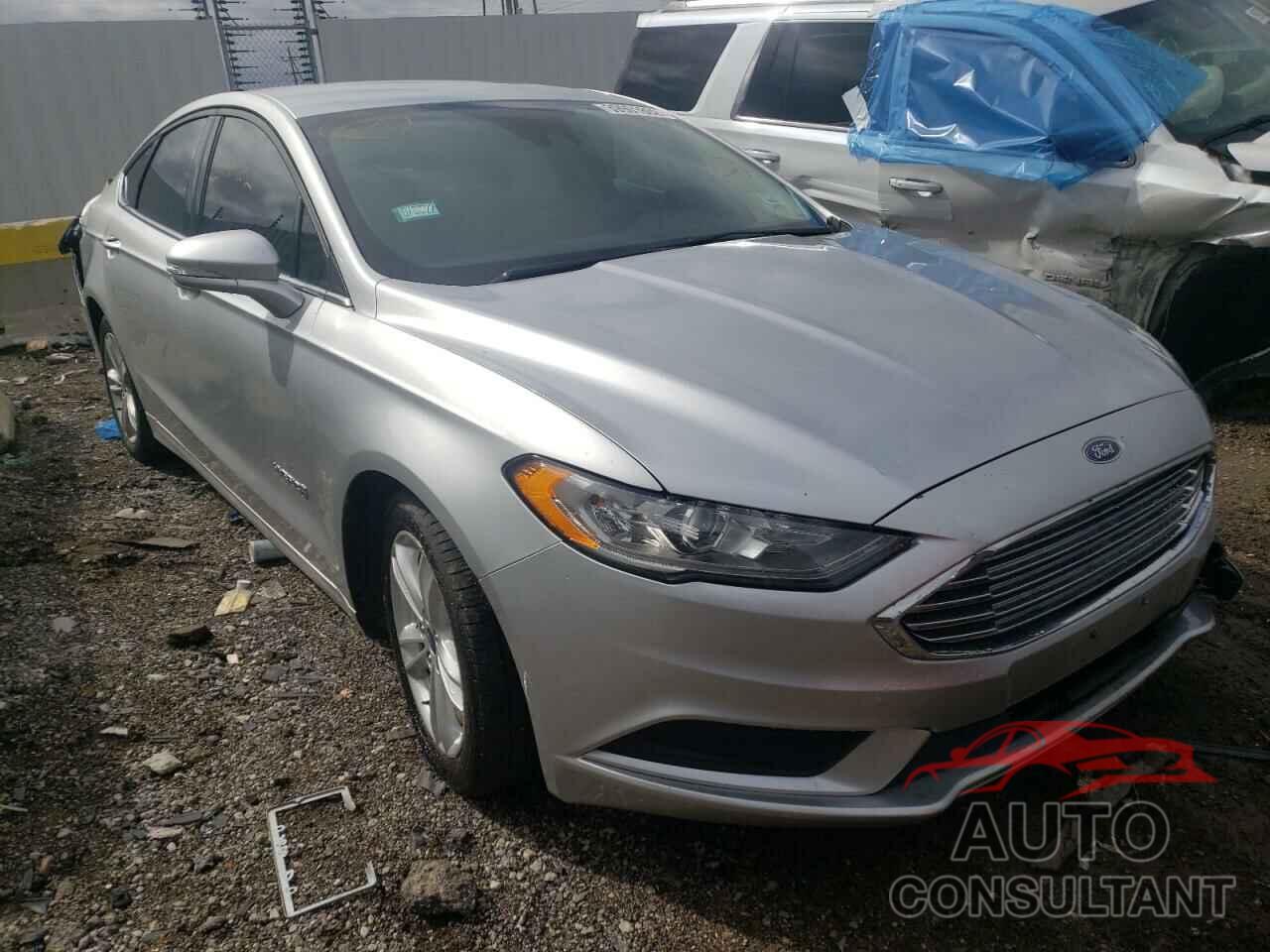 FORD FUSION 2018 - 3FA6P0LU4JR221130