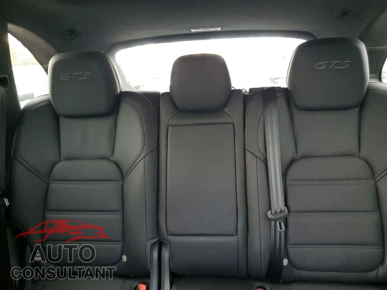 PORSCHE CAYENNE 2016 - WP1AD2A28GLA79493