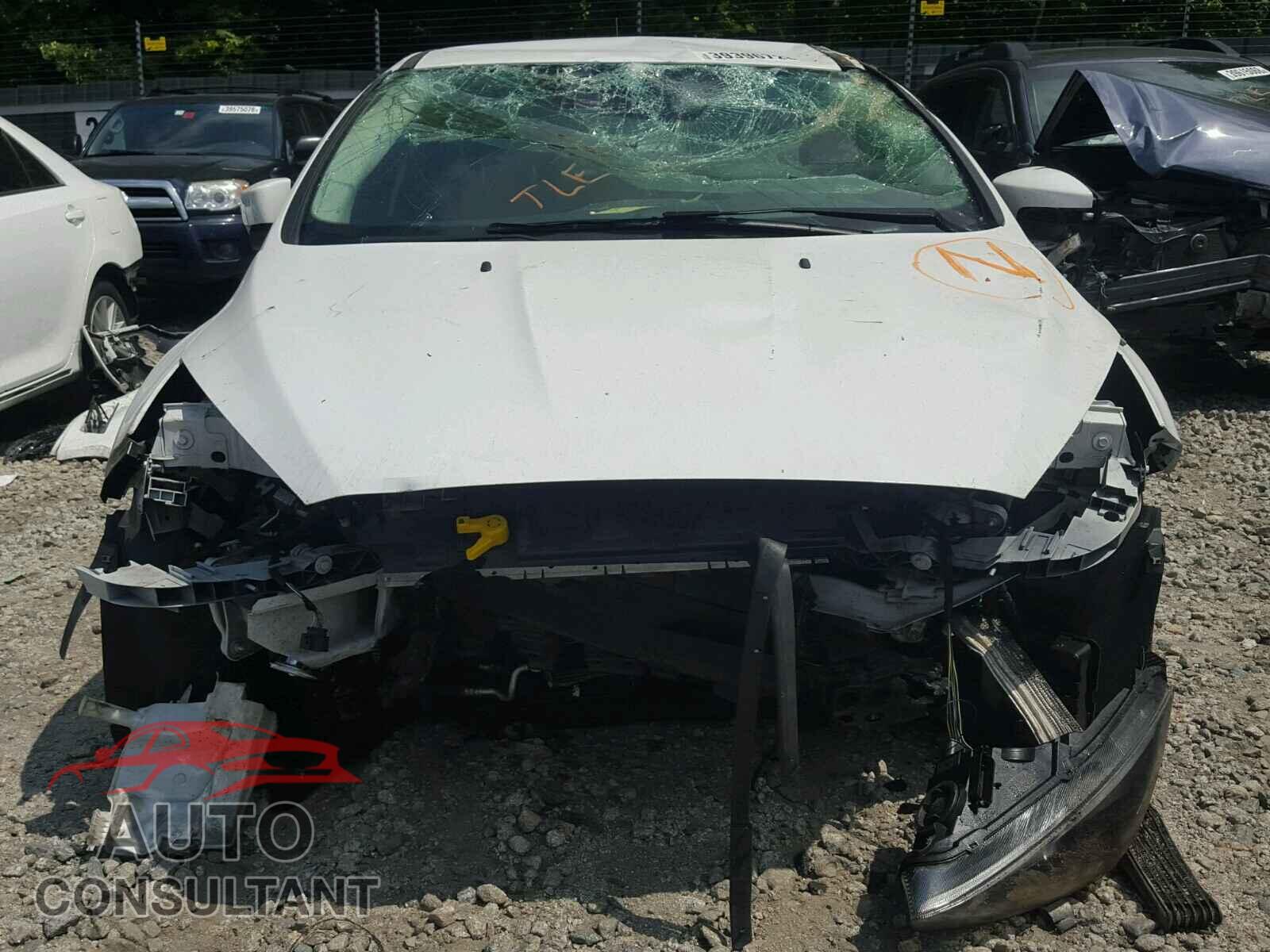FORD FOCUS SE 2016 - 1FADP3KE8GL350076