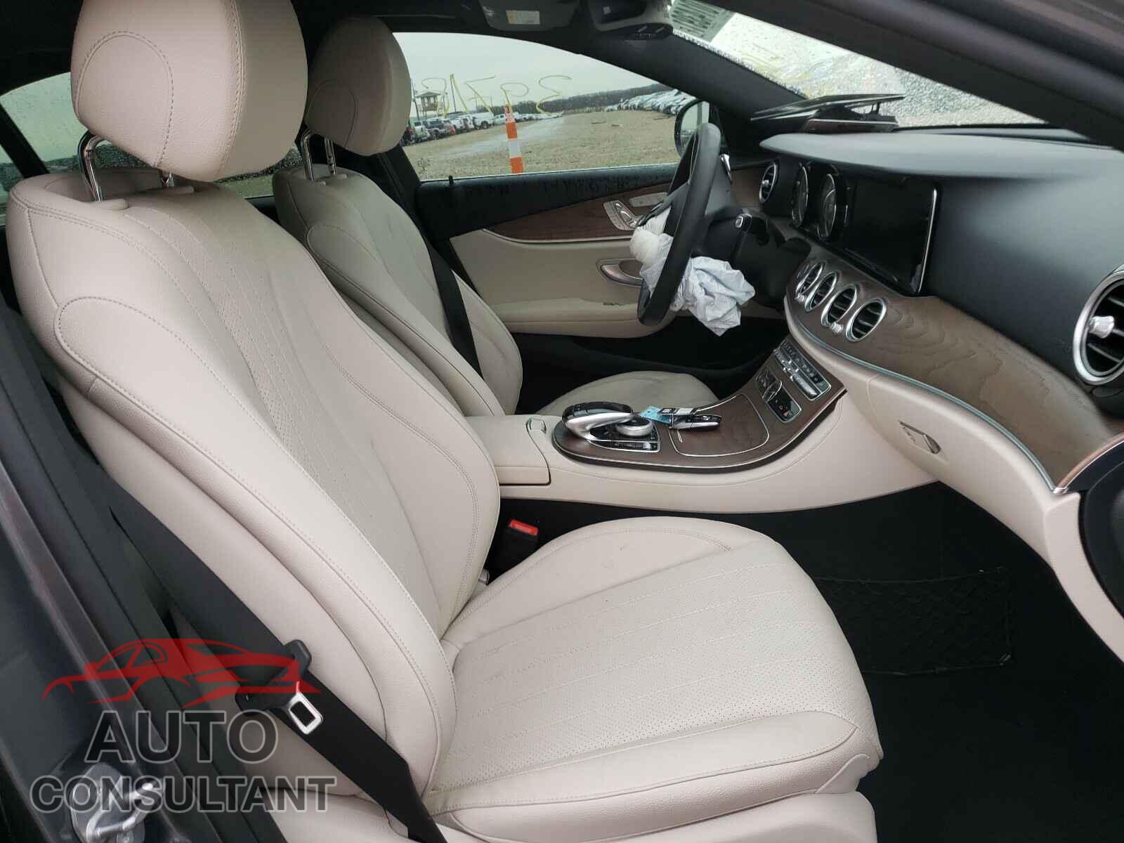 MERCEDES-BENZ E CLASS 2018 - WDDZF4JB8JA366111