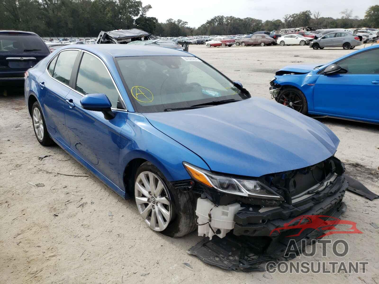 TOYOTA CAMRY 2019 - 4T1B11HK8KU256539