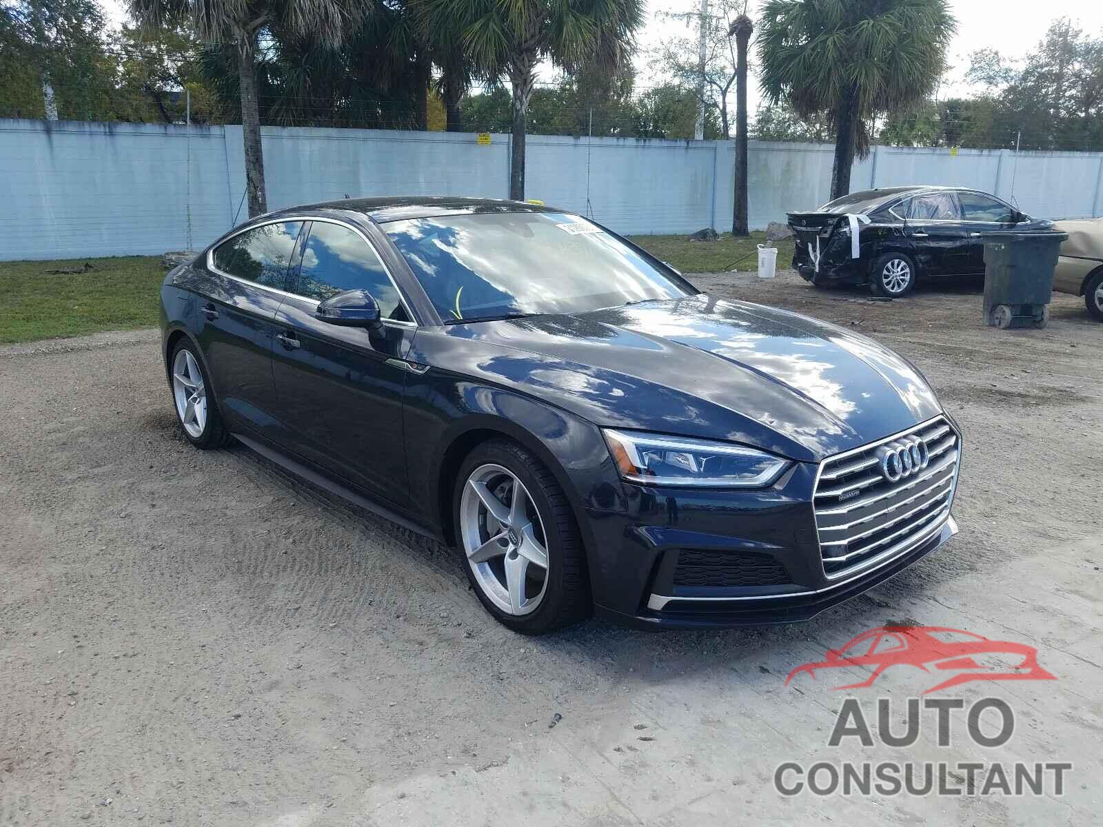 AUDI A5 2018 - WAUENCF5XJA076040