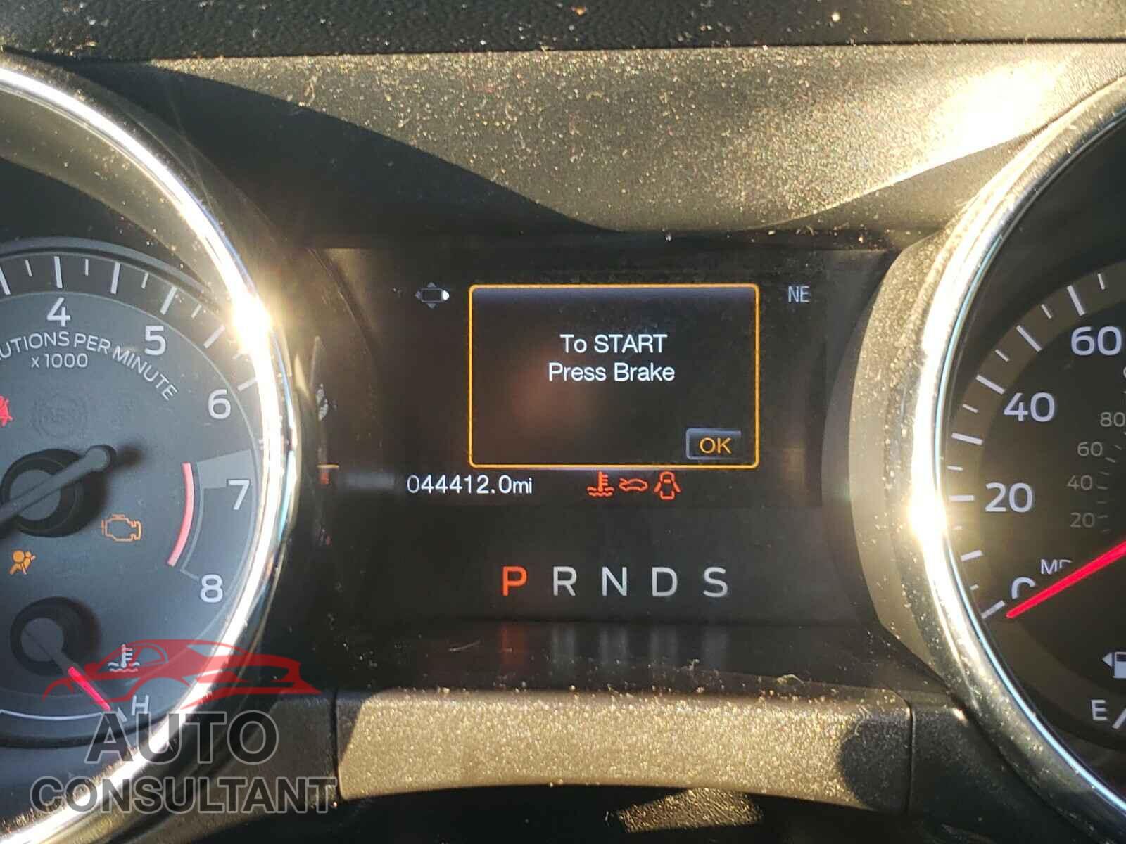 FORD MUSTANG 2017 - 1FA6P8TH2H5224638