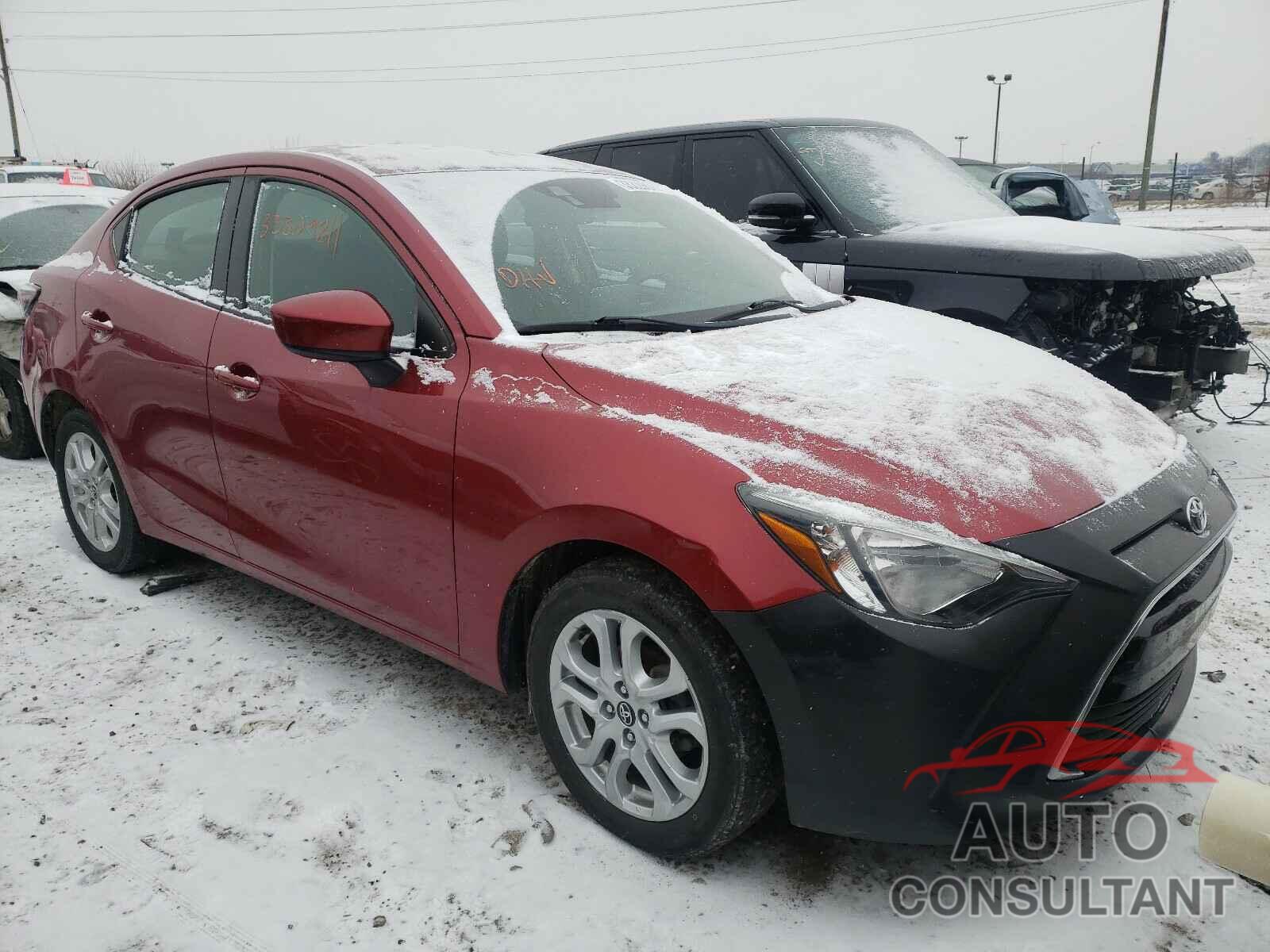 TOYOTA YARIS 2017 - 3MYDLBYV0HY168809