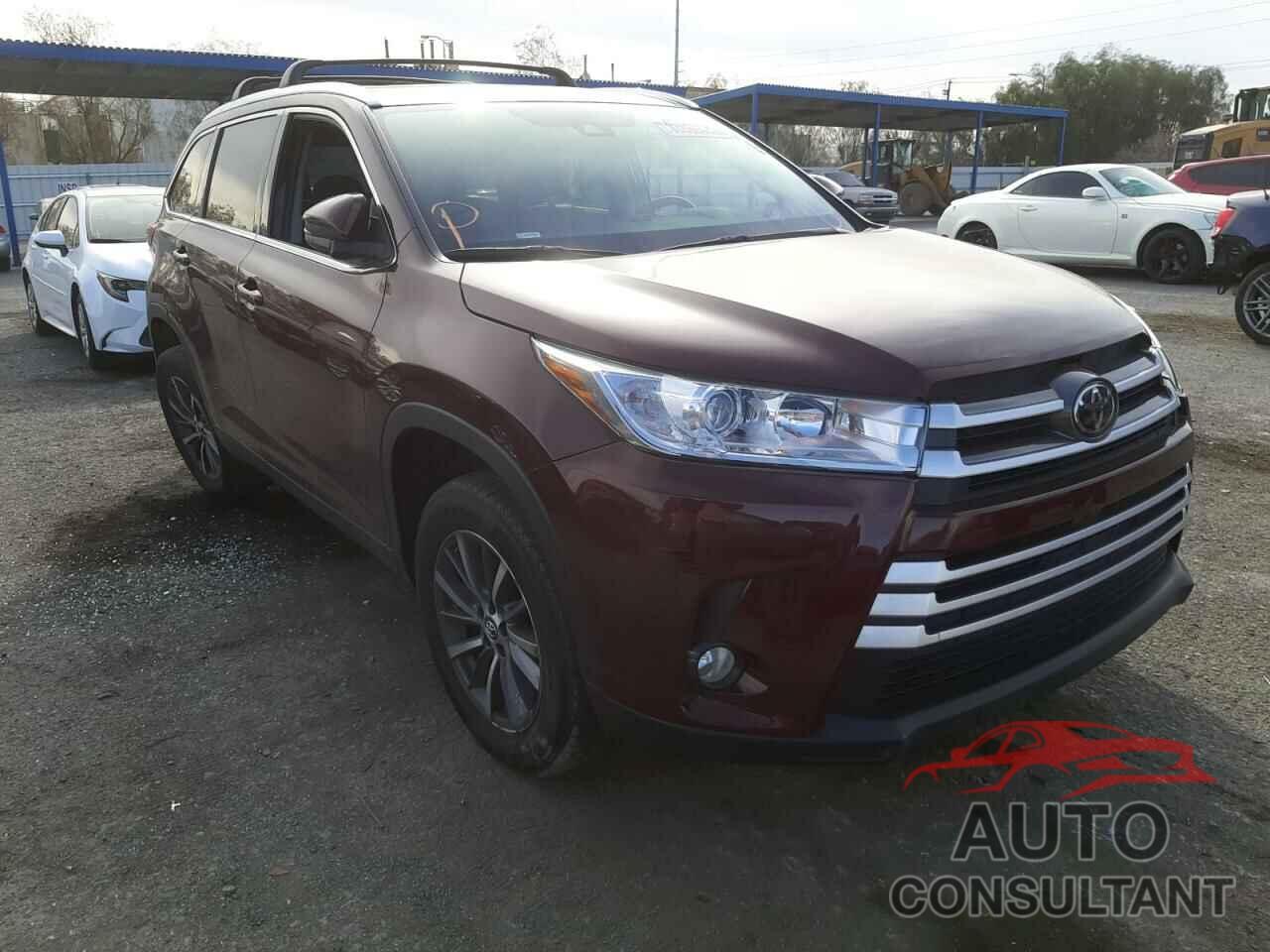 TOYOTA HIGHLANDER 2019 - 5TDKZRFHXKS331071