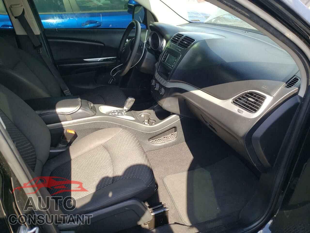DODGE JOURNEY 2017 - 3C4PDCBB8HT580664