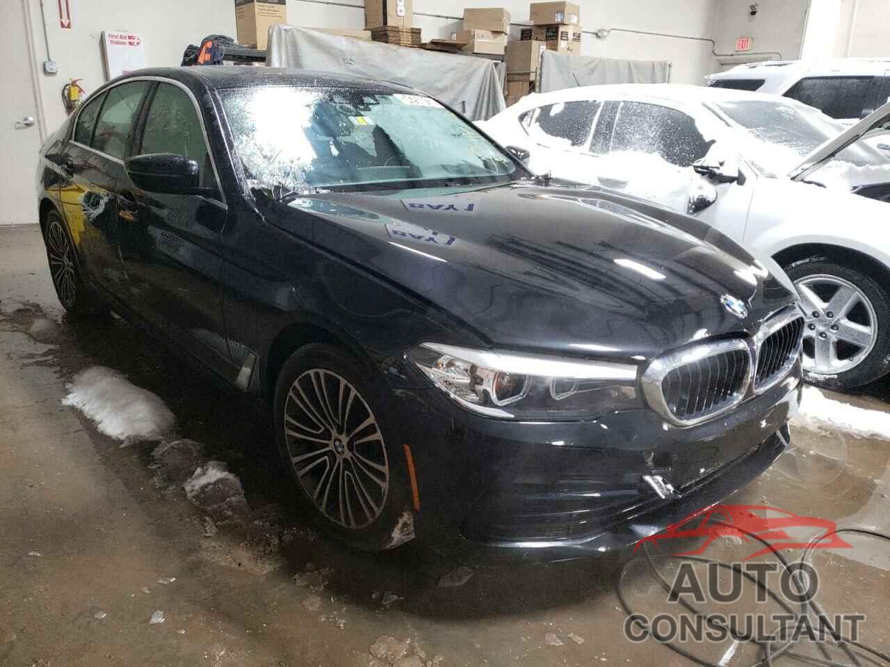 BMW 5 SERIES 2019 - WBAJA5C57KBX87586