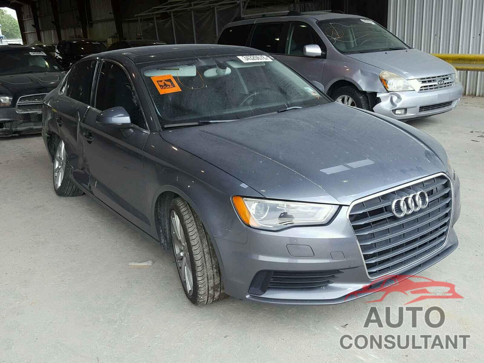 AUDI A3 2015 - WAUACGFF5F1001628