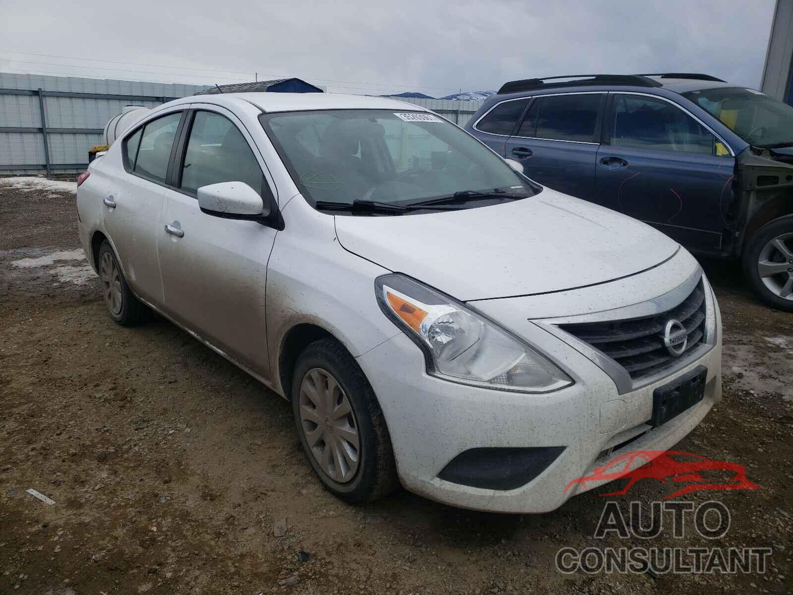 NISSAN VERSA 2017 - 3N1CN7AP0HK447132