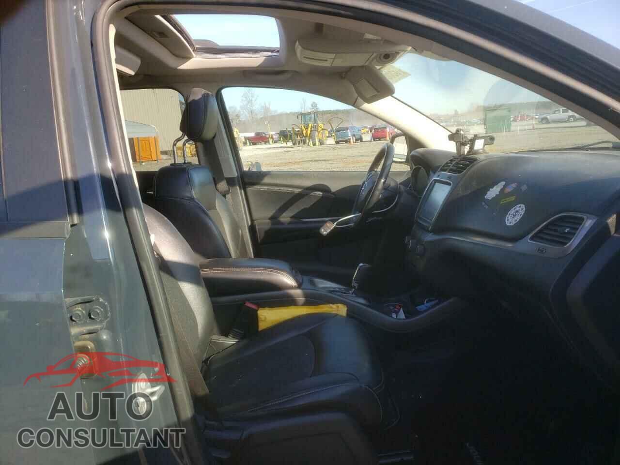 DODGE JOURNEY 2017 - 3C4PDCGB2HT697147