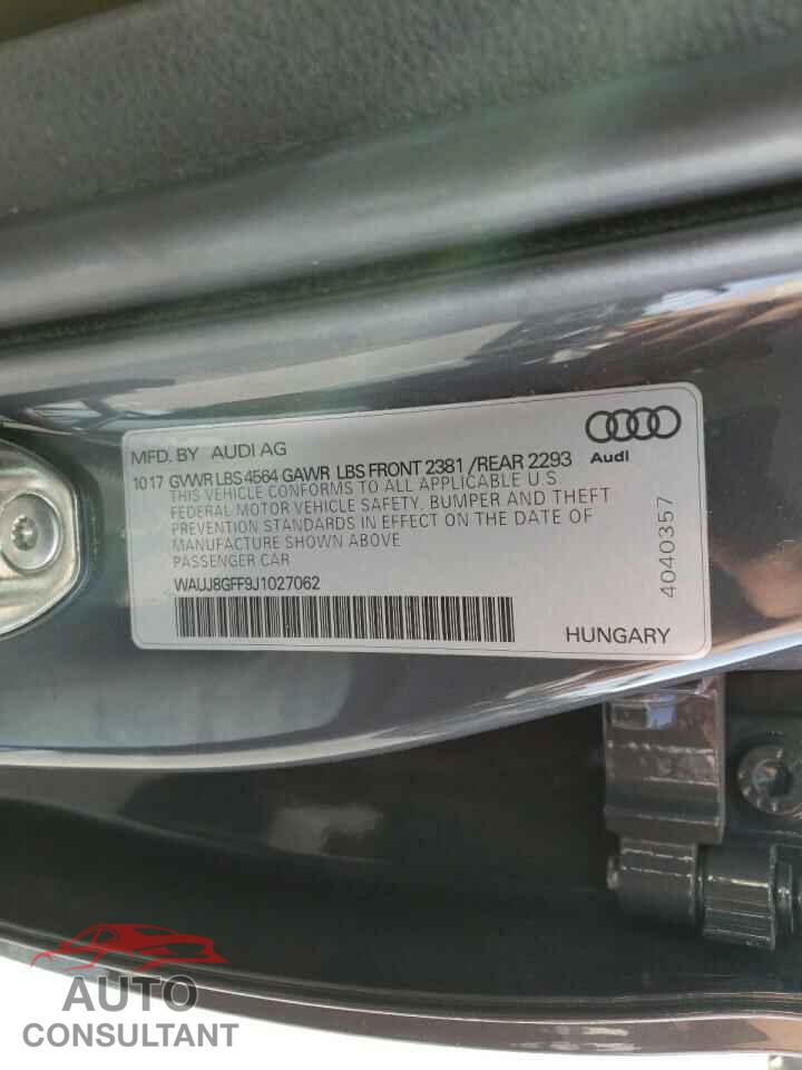 AUDI A3 2018 - WAUJ8GFF9J1027062