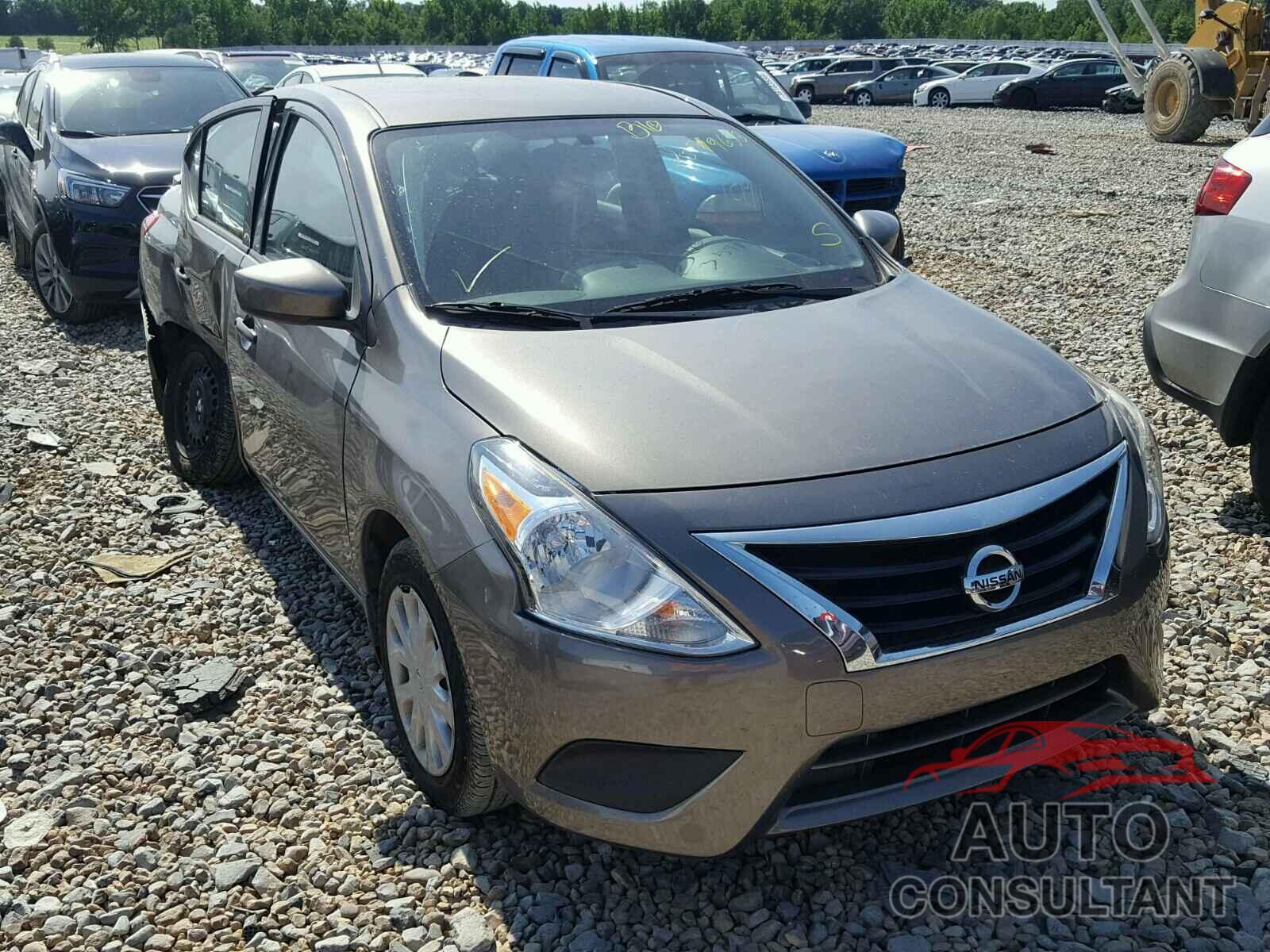 NISSAN VERSA 2017 - 3N1CN7AP1HL861725