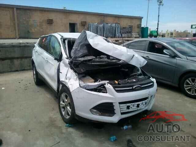FORD ESCAPE 2016 - 1FMCU0G96GUA54830