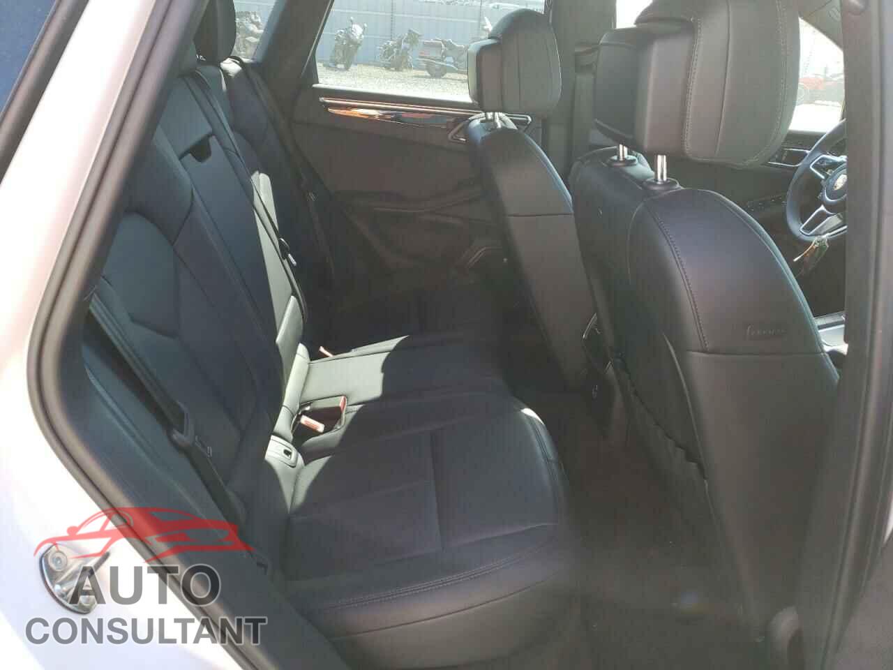 PORSCHE MACAN 2021 - WP1AA2A55MLB10570