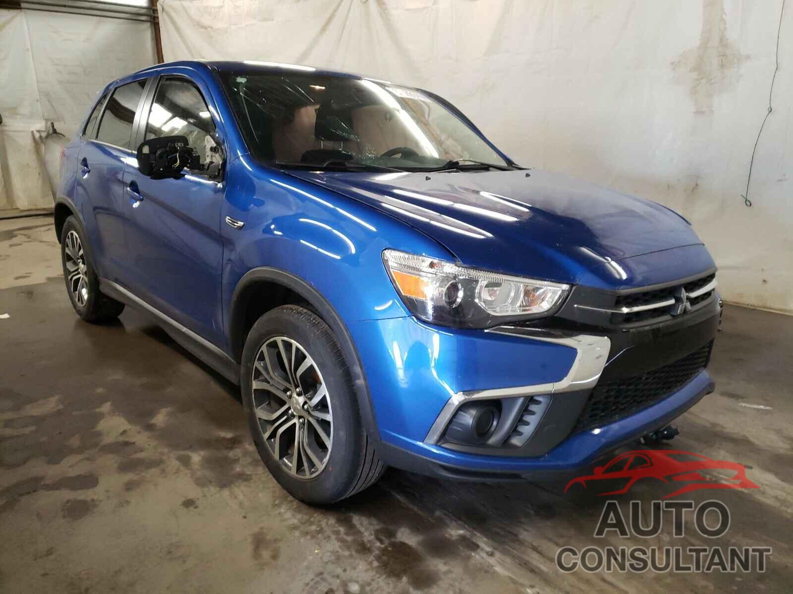 MITSUBISHI OUTLANDER 2018 - JA4AR3AU6JU022201