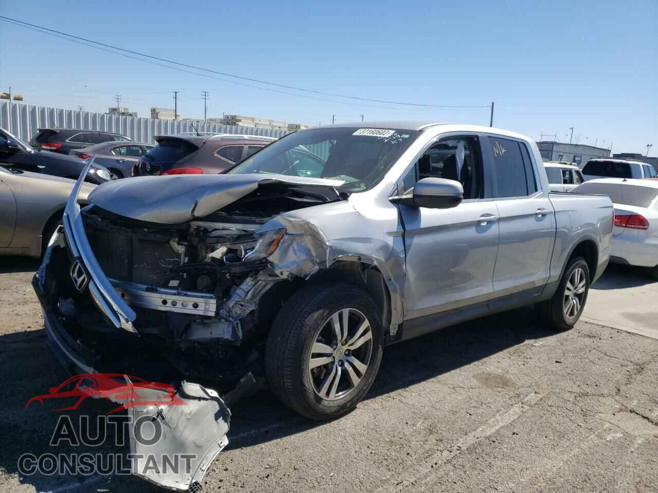 HONDA RIDGELINE 2017 - 5FPYK2F46HB010572
