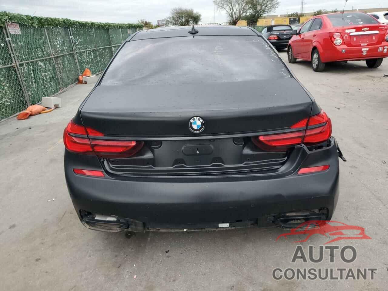 BMW 7 SERIES 2019 - WBA7F0C58KGM25350
