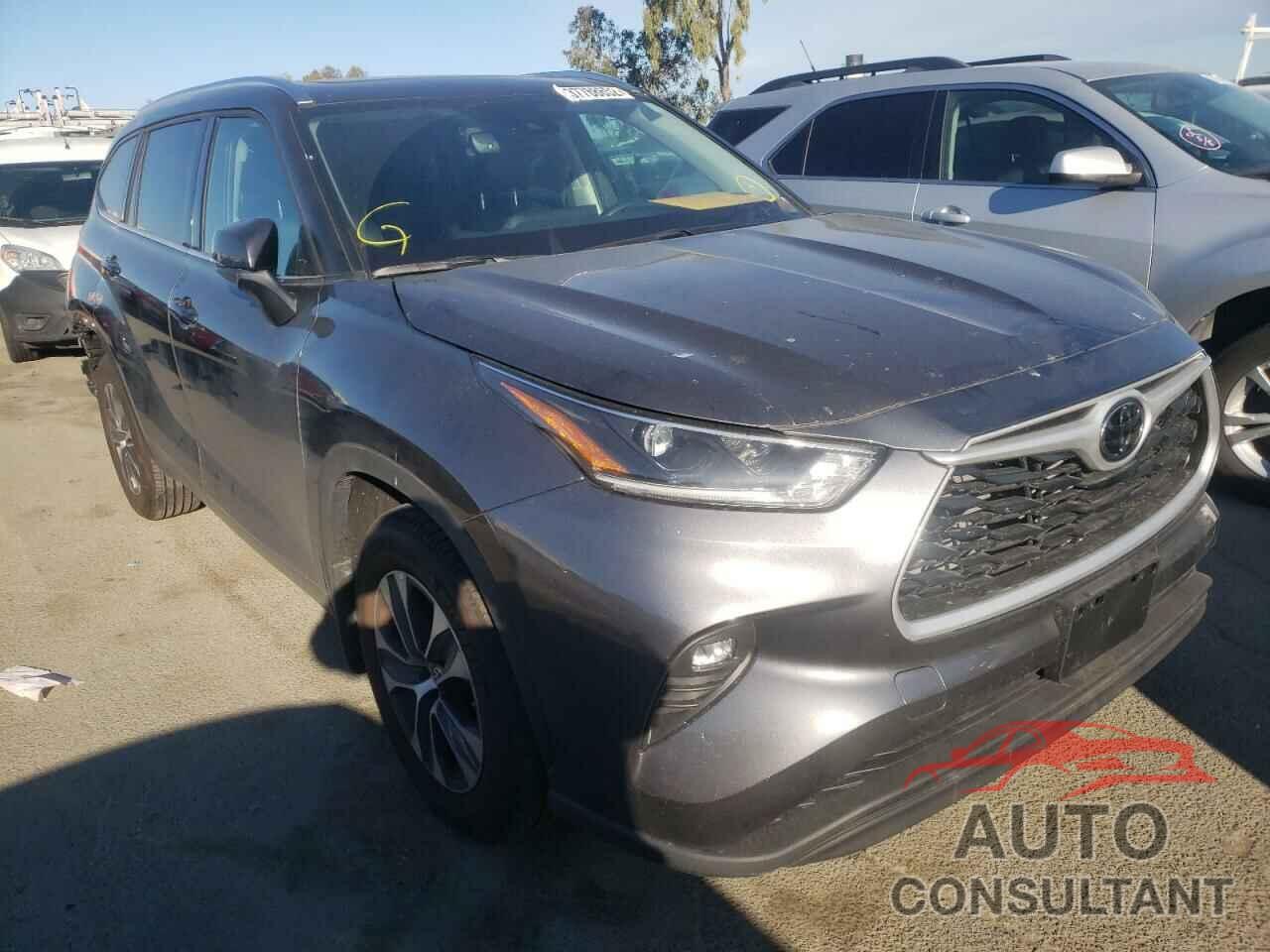 TOYOTA HIGHLANDER 2021 - 5TDHZRBH1MS159239