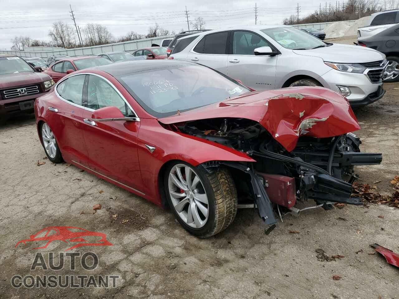 TESLA MODEL S 2019 - 5YJSA1E40KF313898