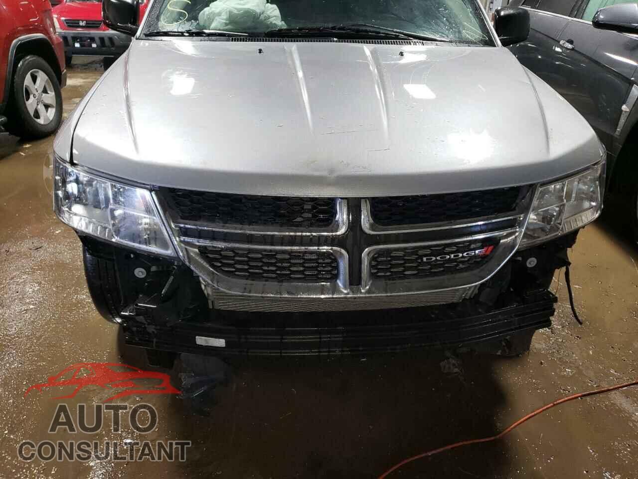 DODGE JOURNEY 2018 - 3C4PDCAB8JT294711