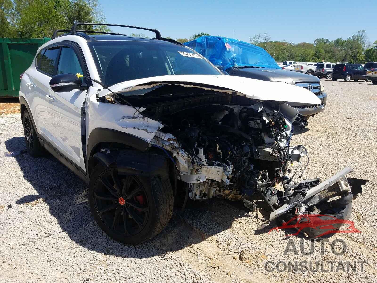 HYUNDAI TUCSON 2017 - KM8J33A27HU557050