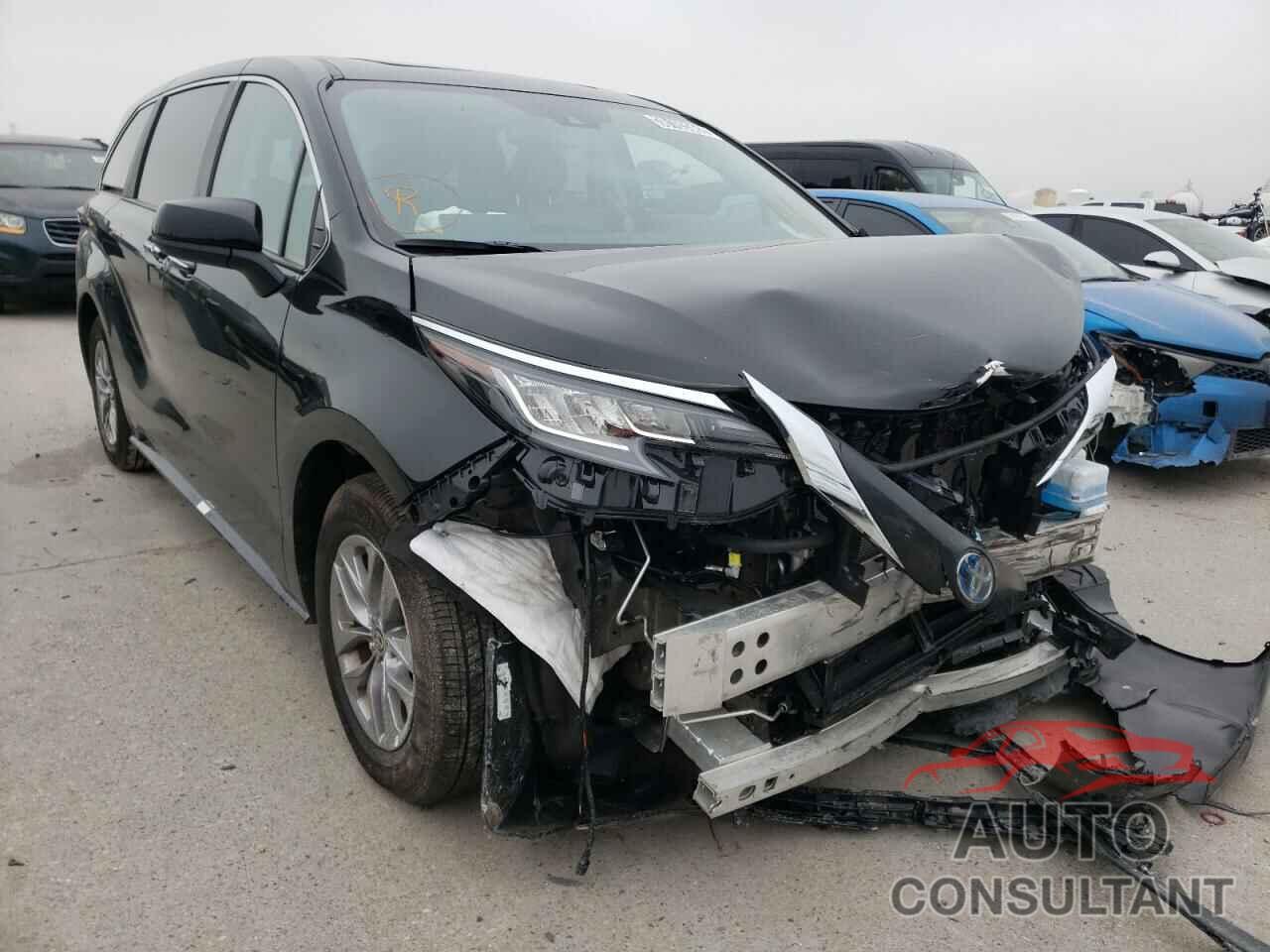 TOYOTA SIENNA 2022 - 5TDYRKEC2NS084379