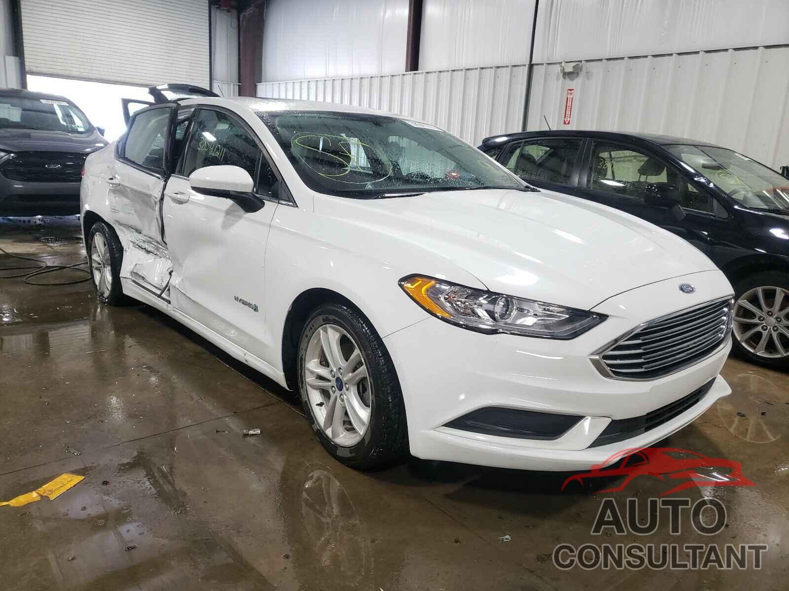 FORD FUSION 2018 - 3FA6P0LU5JR123904