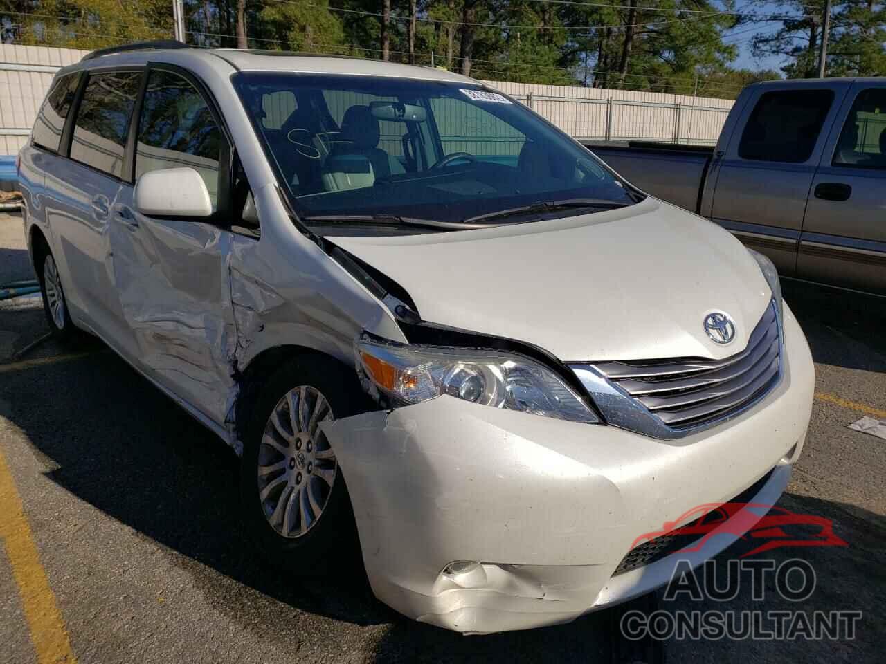 TOYOTA SIENNA 2017 - 5TDYZ3DC7HS834497