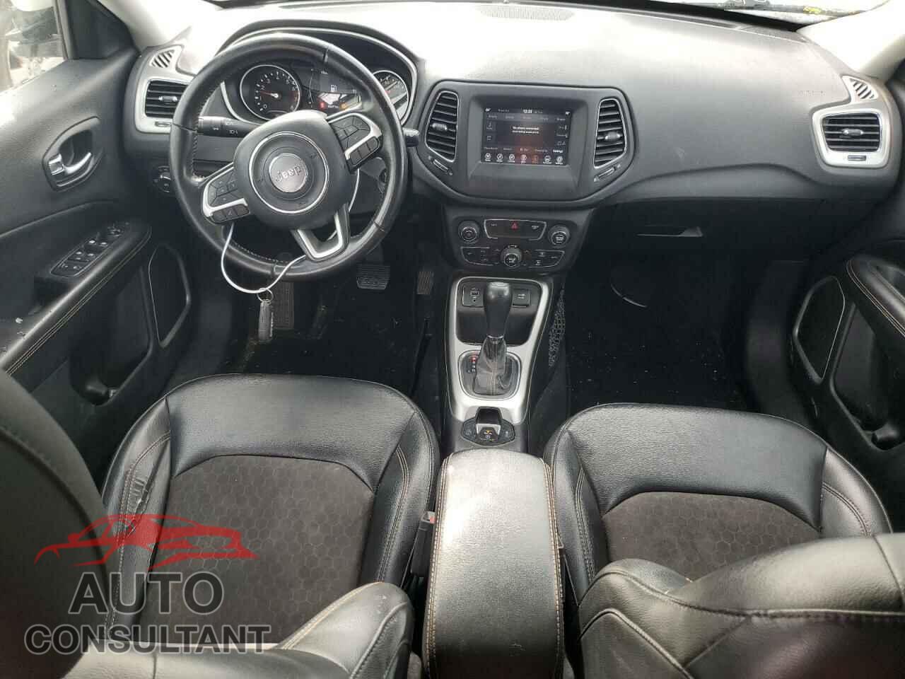 JEEP COMPASS 2019 - 3C4NJCBB7KT832900