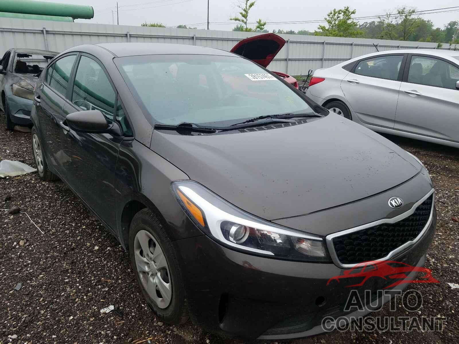 KIA FORTE 2018 - 3KPFK4A73JE178694