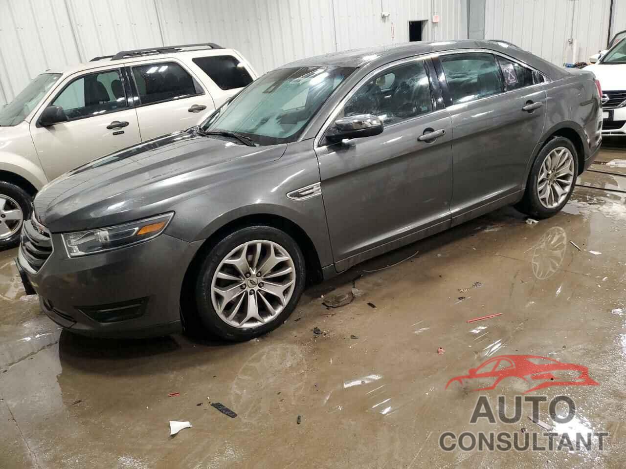 FORD TAURUS 2017 - 1FAHP2F83HG104823